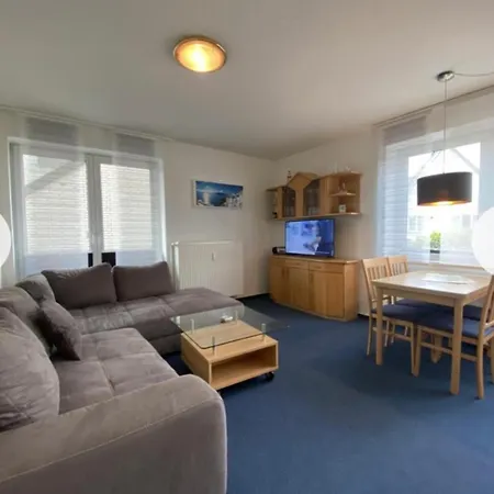 Doeser 5 Apartment *